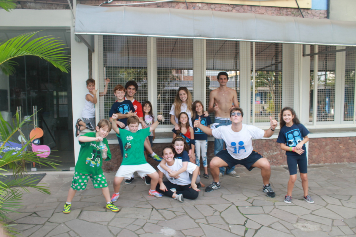 https://chazit.com/porto_alegre/../fotos/fotos_site/2014/1semestre/4 Sabado/66.JPG